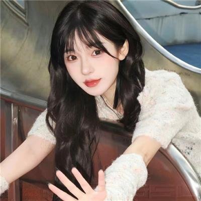 轻拂岁月共此生